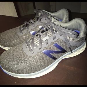 New balance running shoes